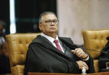 Dino determina nulidade de emendas decididas por dirigentes partidários e ex-parlamentares – CartaCapital Dino determina nulidade de emendas decididas por dirigentes partidários e ex-parlamentares – CartaCapital