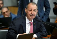 Omar Aziz diz não ver resistência à PEC que acaba com 6×1 no Senado e prevê votação em 2 de setembro – CartaCapital Omar Aziz diz não ver resistência à PEC que acaba com 6x1 no Senado e prevê votação em 2 de setembro – CartaCapital