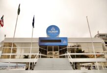 Prefeitura lança Bolsa Presença do EJA nesta terça-feira (25) para incentivar permanência dos estudantes na escola Prefeitura lança Bolsa Presença do EJA nesta terça-feira (25) para incentivar permanência dos estudantes na escola