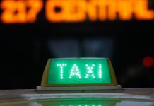 Teto de crédito para taxistas e motoristas de app sobe para R$ 200 mil Teto de crédito para taxistas e motoristas de app sobe para R$ 200 mil