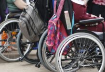 Analfabetismo entre jovens e adultos com deficiência é 12 vezes maior Analfabetismo entre jovens e adultos com deficiência é 12 vezes maior