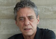 Chico Buarque, Raí e Piketty assinam carta contra interferência dos EUA na eleição brasileira Chico Buarque, Raí e Piketty assinam carta contra interferência dos EUA na eleição brasileira