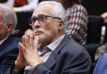 Contra ‘espuma’ do STF, Lula tem de falar do futuro e focar nos indecisos, diz José Genoino Contra 'espuma' do STF, Lula tem de falar do futuro e focar nos indecisos, diz José Genoino