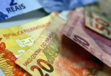 Juros para famílias sobem em agosto e inadimplência chega a 6% Juros para famílias sobem em agosto e inadimplência chega a 6%