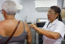 Vacimóvel encerra ação de imunização na sede de Camaçari Portal Estado da Bahia