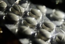 Anvisa proíbe lotes de medicamento para tratar câncer Anvisa proíbe lotes de medicamento para tratar câncer