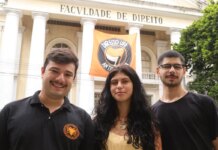 Ato de estudantes da UFF deu pontapé em mobilização por virada de Lula Ato de estudantes da UFF deu pontapé em mobilização por virada de Lula