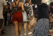 Corte amplo de gastos públicos afetaria área social, dizem economistas Corte amplo de gastos públicos afetaria área social, dizem economistas