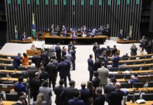 Cresce número de mulheres eleitas para o Congresso Nacional Cresce número de mulheres eleitas para o Congresso Nacional