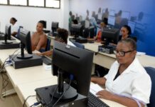 Curso de Inclusão Digital e Ferramentas de Inteligência Artificial começa em CRAS de Narandiba e Brotas – Prefeitura Municipal de Salvador Curso de Inclusão Digital e Ferramentas de Inteligência Artificial começa em CRAS de Narandiba e Brotas – Prefeitura Municipal de Salvador