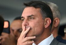 Em carta, Bispos católicos apontam ameaça à democracia com Flávio Em carta, Bispos católicos apontam ameaça à democracia com Flávio