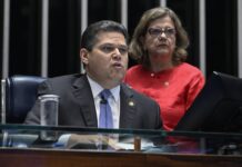 Em vitória para o governo Lula, Senado aprova PEC que acaba com escala 6×1 Em vitória para o governo Lula, Senado aprova PEC que acaba com escala 6x1