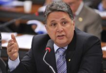 Plenário do TSE vai analisar caso Garotinho nesta quinta-feira Plenário do TSE vai analisar caso Garotinho nesta quinta-feira