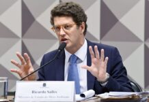 TRE-SP homologa renúncia de candidatura de Salles ao Senado TRE-SP homologa renúncia de candidatura de Salles ao Senado