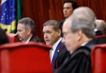 TSE define regras para uso de canais de WhatsApp após caso ‘Exército do Lula’ TSE define regras para uso de canais de WhatsApp após caso 'Exército do Lula'
