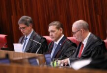 TSE unifica regras e federação PSOL/Rede supera cláusula de barreira TSE unifica regras e federação PSOL/Rede supera cláusula de barreira
