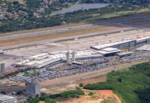 Voo entre BH e SP é cancelado após ameaça de bomba em aeronave Voo entre BH e SP é cancelado após ameaça de bomba em aeronave