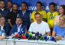 Zanin rejeita pedido para suspender decisão do TSE que declara Douglas Ruas eleito governador do Rio #Acesse Política